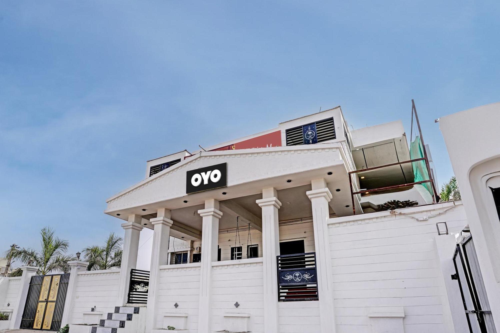 Hotel O White Palace Hotel Раджкот Экстерьер фото